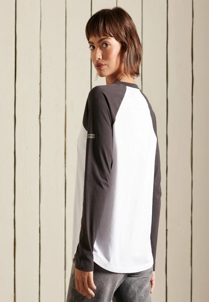 Superdry RAGLAN - Long Sleeved Top - Optic 2 Superdry RAGLAN - Long Sleeved Top - Optic - Image 2