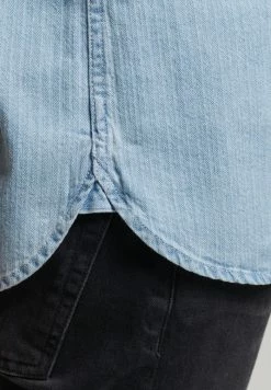 Superdry VINTAGE - Shirt - Light Wash Herringbone -Superdry Shop 03f41849bd9d4a41ab6577f37843d08c