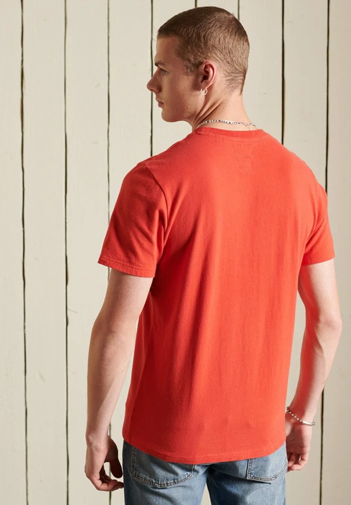 Superdry VINTAGE LOGO TONAL - Print T-shirt - Americana Red 3 Superdry VINTAGE LOGO TONAL - Print T-shirt - Americana Red - Image 3