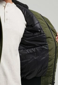 Superdry EVEREST - Bomber Jacket - Surplus Goods Olive -Superdry Shop 0a942d7a95374ff9b6ab85ffe376f793