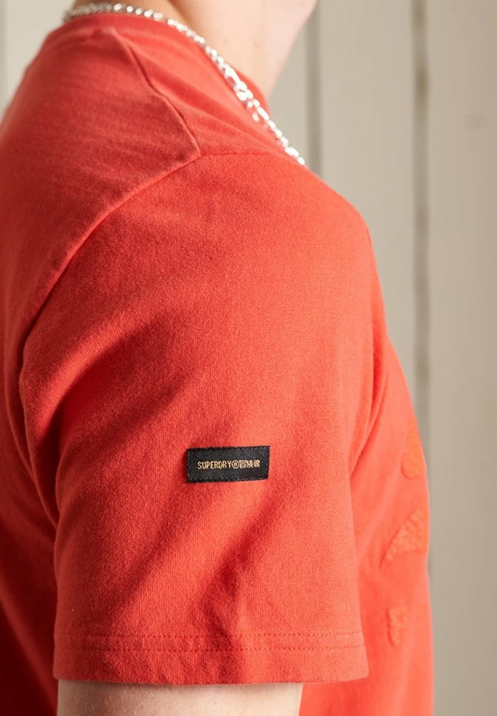 Superdry VINTAGE LOGO TONAL - Print T-shirt - Americana Red 4 Superdry VINTAGE LOGO TONAL - Print T-shirt - Americana Red - Image 4
