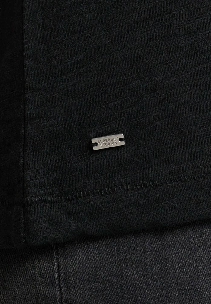 Superdry SLUB V-NECK - Basic T-shirt - Black 3 Superdry SLUB V-NECK - Basic T-shirt - Black - Image 3