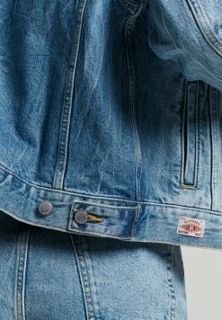 Superdry BOYFRIEND - Denim Jacket - Blondey Indigo Vintage -Superdry Shop 1450476ac5e5456787cc104885e36a7c