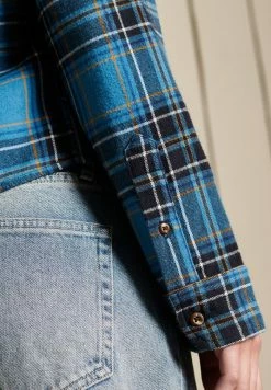Superdry HERITAGE CHECK CROPPED - Button-down Blouse - Kilburn Check Blue -Superdry Shop 1649bab7b5f34f72be950f3699d0b84b
