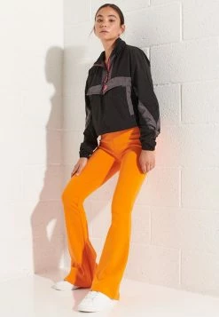 Superdry TRACK OVERHEAD - Light Jacket - Black