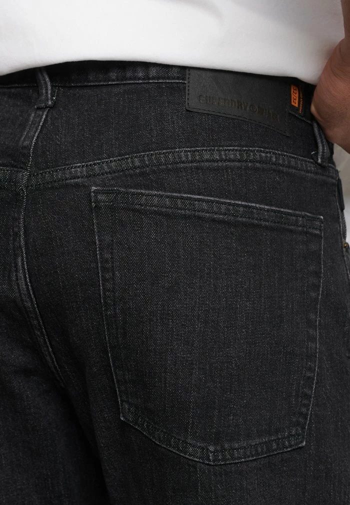 Superdry TAILORED - Straight Leg Jeans - Bewick Black Used 4 Superdry TAILORED - Straight Leg Jeans - Bewick Black Used - Image 4