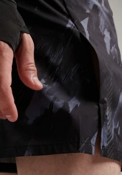 Superdry RUN RACE - Shorts - Brush Camo Dark -Superdry Shop 1836400ac1a14f5090b3c0eab700d75c