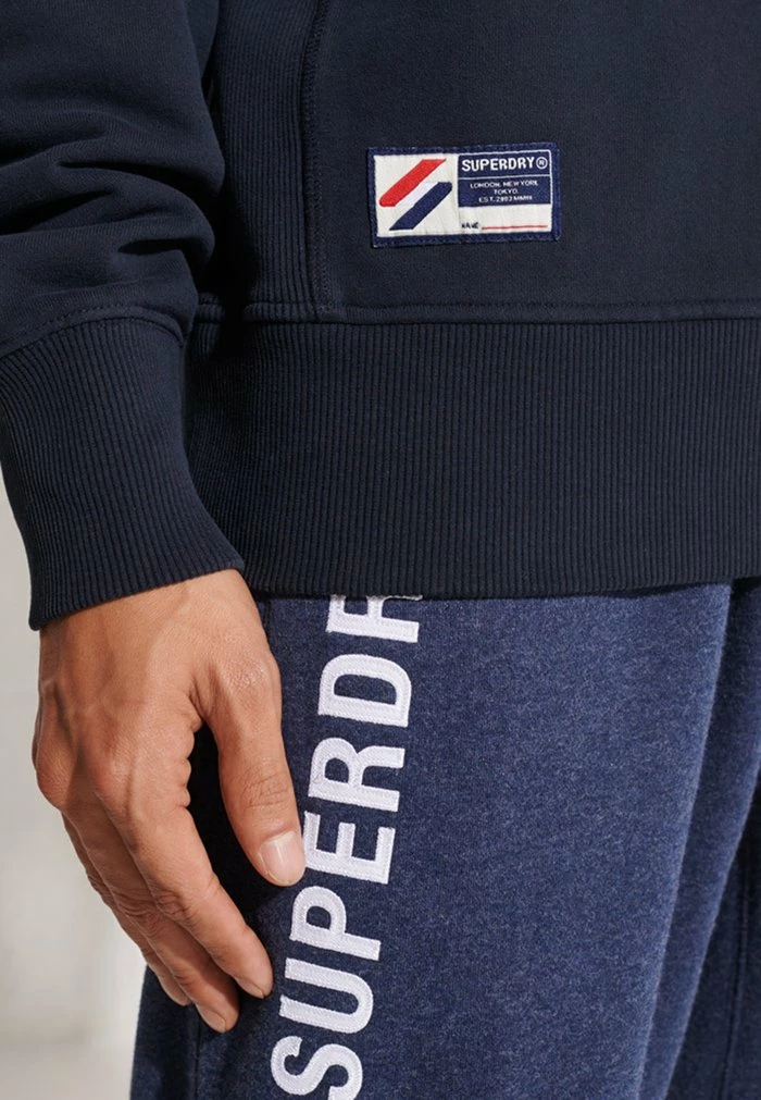Superdry CITY COLLEGE HALF - Sweatshirt - Eclipse Navy 3 Superdry CITY COLLEGE HALF - Sweatshirt - Eclipse Navy - Image 3