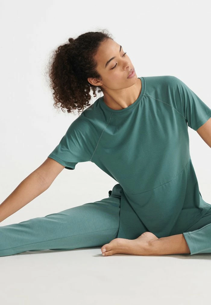 Superdry Tracksuit Bottoms - Silver Pine 5 Superdry Tracksuit Bottoms - Silver Pine - Image 5