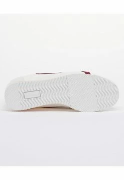 Superdry Trainers - Ecru Rich Berry -Superdry Shop 1de90082df334973909df56e8ea7b350