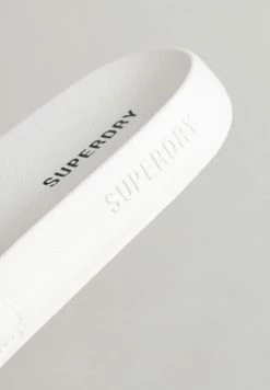 Superdry CODE CORE - Pool Slides - Optic Black -Superdry Shop 1e79f935772c47bdb0d029bca0ec8dac