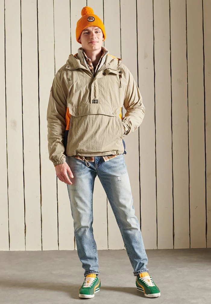 Superdry MOUNTAIN - Windbreaker - Canyon Beige 1 Superdry MOUNTAIN - Windbreaker - Canyon Beige