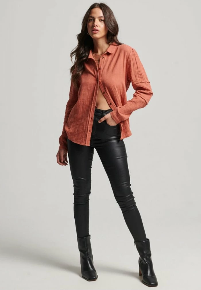 Superdry PENNY - Button-down Blouse - Bruschetta Brown 2 Superdry PENNY - Button-down Blouse - Bruschetta Brown - Image 2