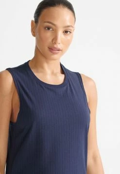 Superdry Top - Navy Print -Superdry Shop 217495955f294a21b86dde5d5ce8978d