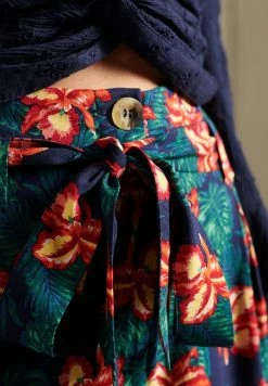 Superdry Shorts - Navy Floral -Superdry Shop 24a1213b456d4b06b8ce4d93d121cc9a