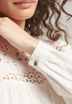 Superdry VINTAGE CUTWORK LONG SLEEVE - Blouse - Ecru -Superdry Shop 255cba5d123d4e1a93712237d8133199