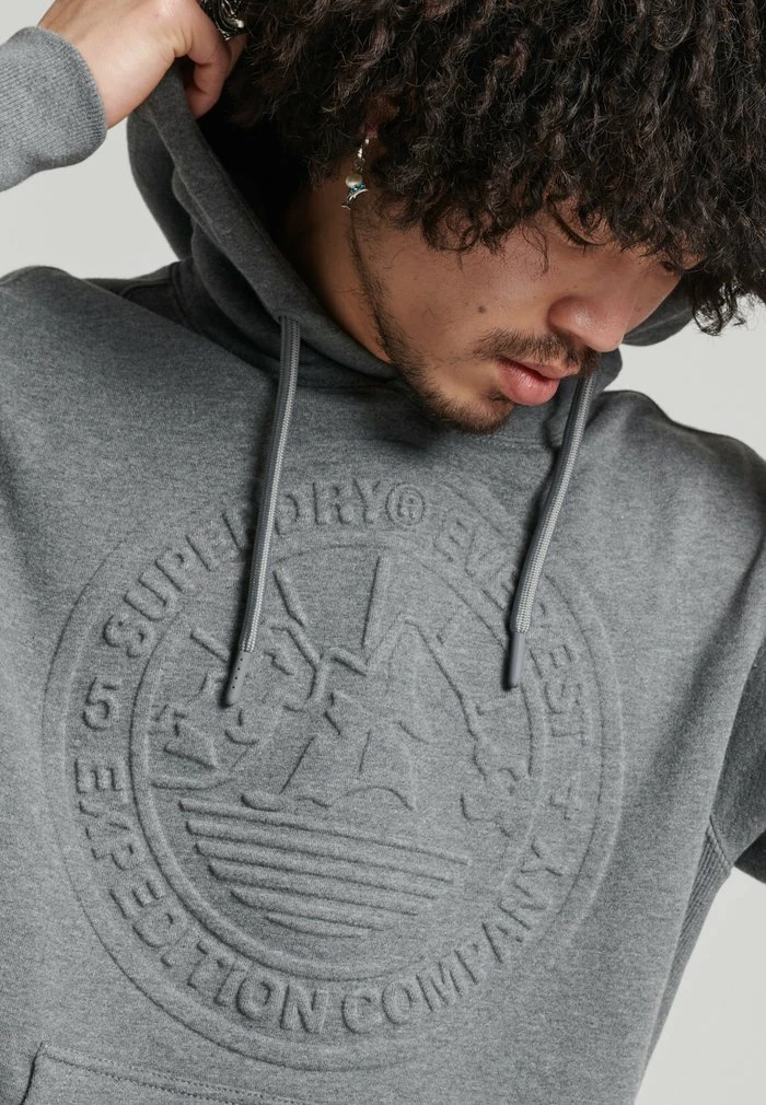 Superdry EXPEDITION EMBOSSED - Hoodie - Dark Charcoal Marl 4 Superdry EXPEDITION EMBOSSED - Hoodie - Dark Charcoal Marl - Image 4
