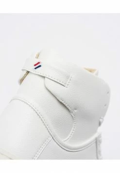 Superdry BASKET SPORT - High-top Trainers - White 11 Superdry BASKET SPORT - High-top Trainers - White -Superdry Shop 2b9a4b6a83da49d8bf56288f493cbae7