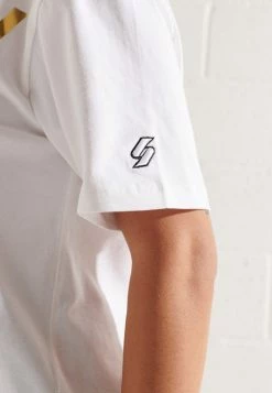 Superdry CORPORATE LOGO FOIL - Print T-shirt - Optic -Superdry Shop 2f119fba59ff4e4a94c8d4680779e839