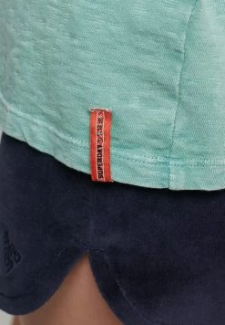 Superdry VINTAGE SURF RANCHERO VEST - Top - Green -Superdry Shop 30b9bccbc7414149943eb60e7d77143b