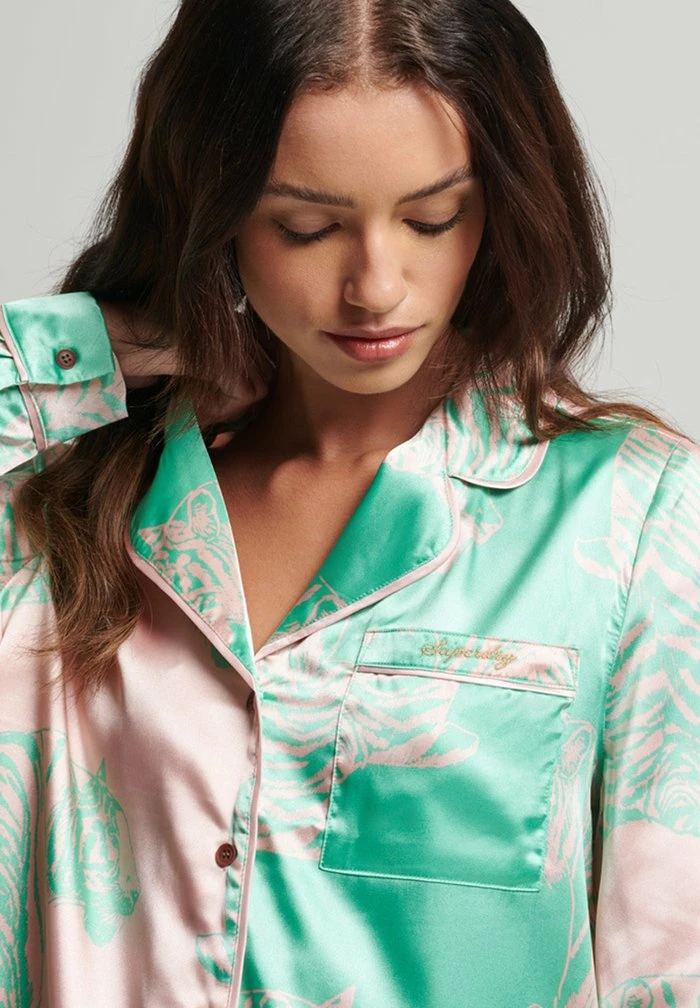 Superdry LONG SLEEVE - Pyjama Top - Mixed Tiger 2 Superdry LONG SLEEVE - Pyjama Top - Mixed Tiger - Image 2