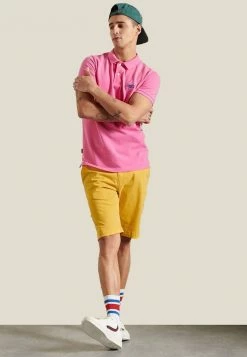 Superdry INTERNATIONAL - Shorts - Yolk Yellow -Superdry Shop 338ecd8b022f4748b86754d3ee14c521