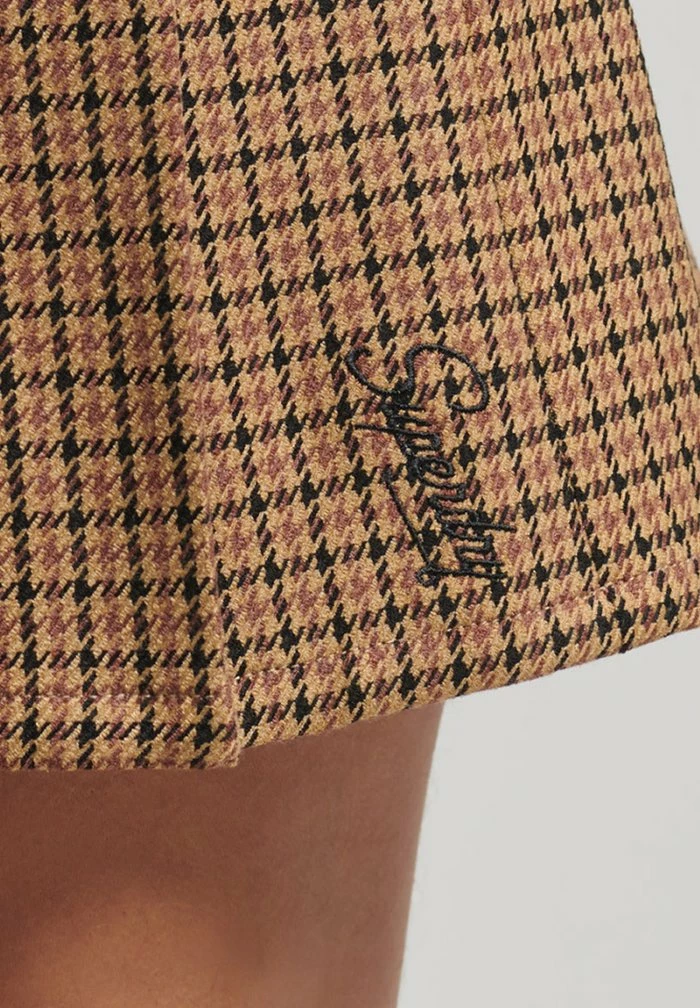 Superdry VINTAGE - Mini Skirt - Tan Houndstooth 4 Superdry VINTAGE - Mini Skirt - Tan Houndstooth - Image 4