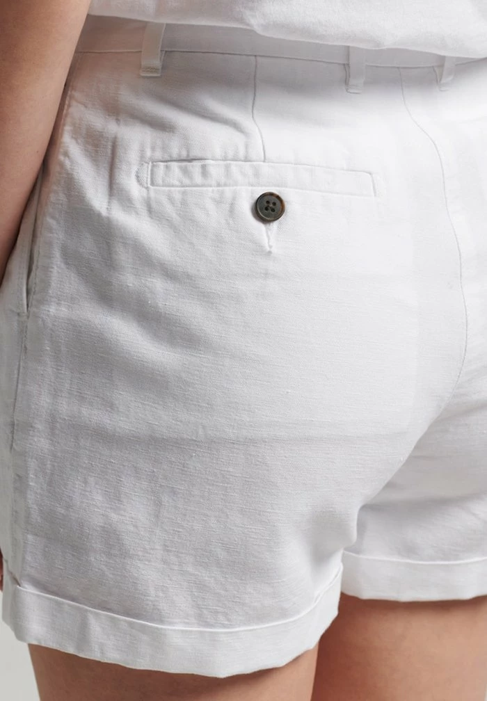 Superdry STUDIOS - Shorts - White Denim 3 Superdry STUDIOS - Shorts - White Denim - Image 3