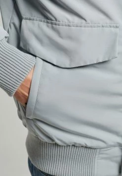 Superdry EVEREST - Winter Jacket - Cobalt -Superdry Shop 3ac77f064a09403faef75a904016303c