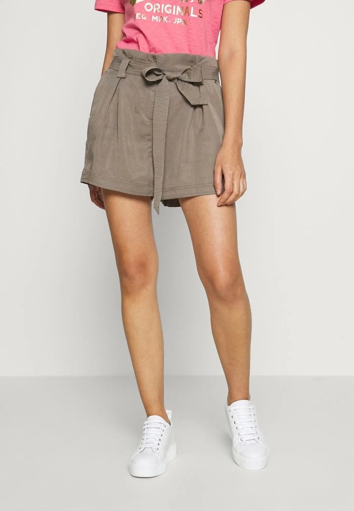 Superdry DESERT PAPER BAG - Shorts - Bungee Cord 1 Superdry DESERT PAPER BAG - Shorts - Bungee Cord