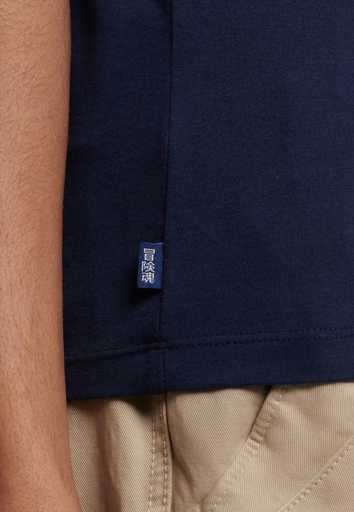 Superdry CLASSIC TEE - Basic T-shirt - Rich Navy 5 Superdry CLASSIC TEE - Basic T-shirt - Rich Navy - Image 5