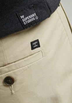Superdry Chinos - White Pepper 11 Superdry Chinos - White Pepper -Superdry Shop 3d981dd0a37641b1bdefaa69cf32baba