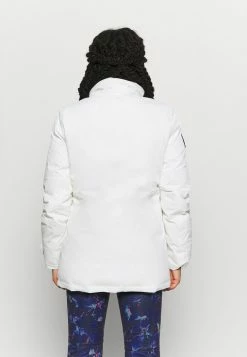 Superdry EVEREST SNOW - Ski Jacket - Optic -Superdry Shop 3f4362327a7e4c47a68a9e2d7da3934f