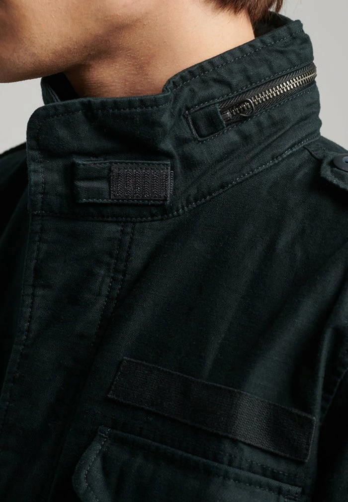 Superdry VINTAGE M65 MILITARY - Light Jacket - Jet Black 4 Superdry VINTAGE M65 MILITARY - Light Jacket - Jet Black - Image 4