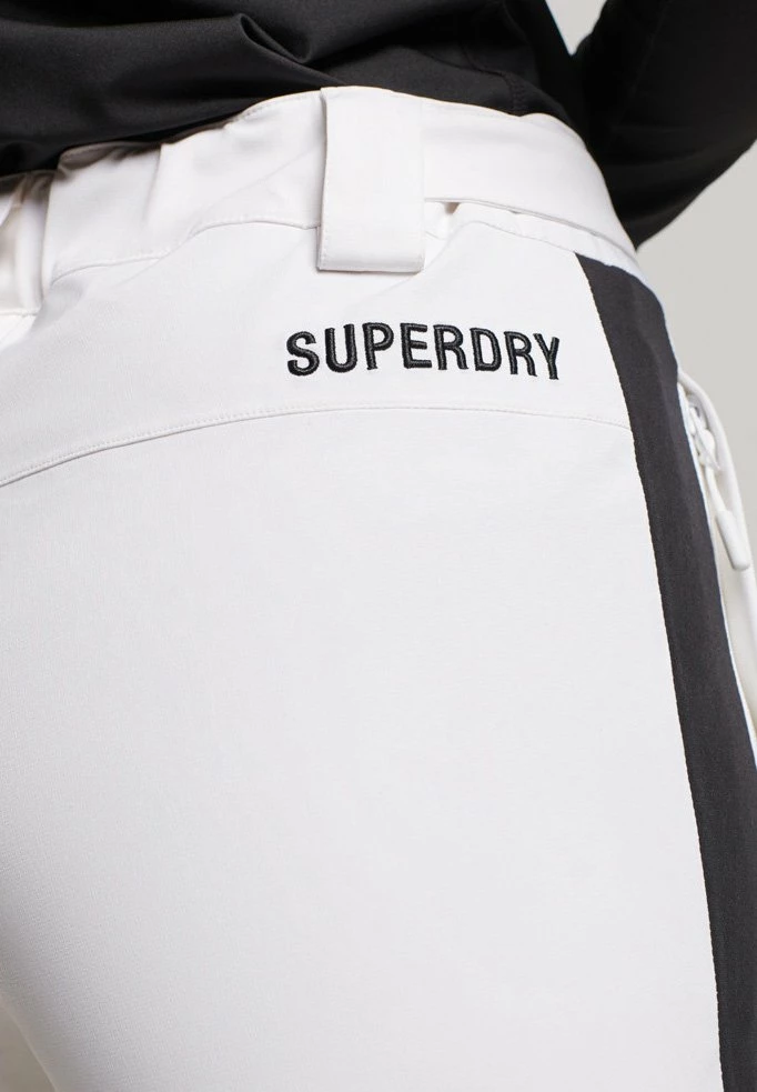 Superdry CORE - Trousers - Optic 5 Superdry CORE - Trousers - Optic - Image 5