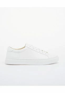 Superdry VEGAN RETRO COURT - Trainers - White -Superdry Shop 41d41b03f4f24e7388f4da4b7da325e7