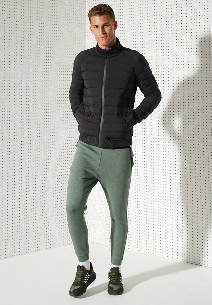 Superdry TRAINING GYMTECH - Tracksuit Bottoms - Military Duck 1 Superdry TRAINING GYMTECH - Tracksuit Bottoms - Military Duck