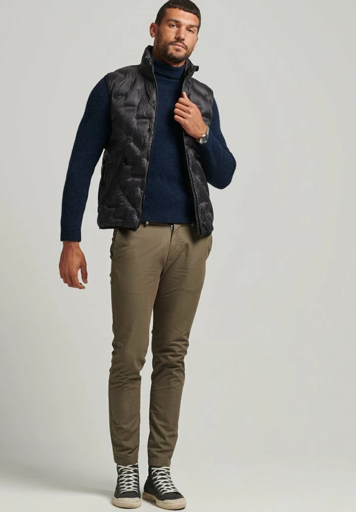 Superdry Waistcoat - Black 2 Superdry Waistcoat - Black - Image 2