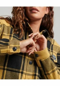 Superdry BORG - Light Jacket - Gold -Superdry Shop 4619a5880d404745bd0f2a7654b85bbd