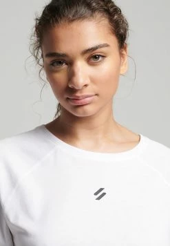 Superdry SPORT RUN SHORT SLEEVE - Print T-shirt - White -Superdry Shop 479fe4cae5684b6aa4fdedcd54fae6f5