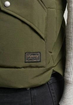 Superdry VINTAGE MOUNTAIN - Waistcoat - Surplus Goods Olive -Superdry Shop 47cf2c0b451f48b9a6696a2ba06f1071