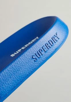 Superdry CODE ESSENTIAL - Pool Slides - Royal -Superdry Shop 4b50ad6f36d14442bbcf2b9f2450d787
