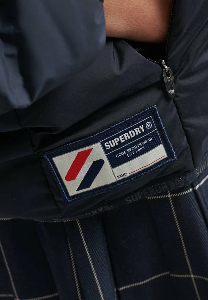 Superdry HEAT SEALED PADDED - Winter Jacket - Eclipse Navy 4 Superdry HEAT SEALED PADDED - Winter Jacket - Eclipse Navy - Image 4