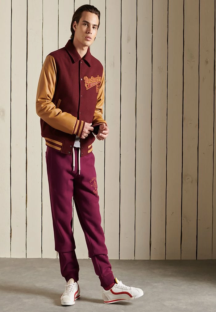 Superdry COLLEGIATE - Tracksuit Bottoms - Rich Berry 1 Superdry COLLEGIATE - Tracksuit Bottoms - Rich Berry