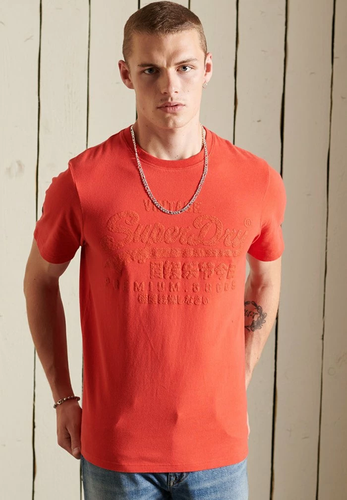 Superdry VINTAGE LOGO TONAL - Print T-shirt - Americana Red 2 Superdry VINTAGE LOGO TONAL - Print T-shirt - Americana Red - Image 2