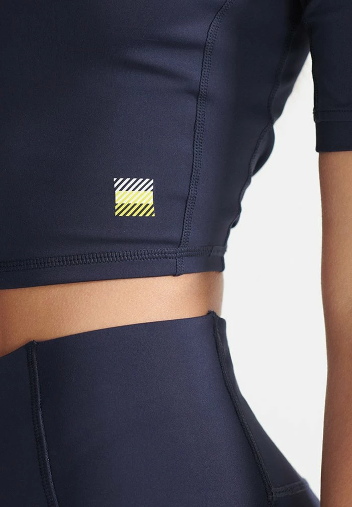 Superdry 3/4 SLEEVE - Sports T-shirt - Rich Navy 5 Superdry 3/4 SLEEVE - Sports T-shirt - Rich Navy - Image 5