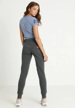 Superdry ORANGE LABEL - Tracksuit Bottoms - Foggy Charcoal 8 Superdry ORANGE LABEL - Tracksuit Bottoms - Foggy Charcoal -Superdry Shop 4d3e29d1ba4c4b15945ea9fdb1cbe941