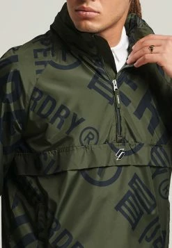 Superdry CODE ESSENTIAL GRAPHIC OVERHEAD - Waterproof Jacket - Dark Moss Aop -Superdry Shop 503473dbc2874c9da458f5d3c1ca3b4f