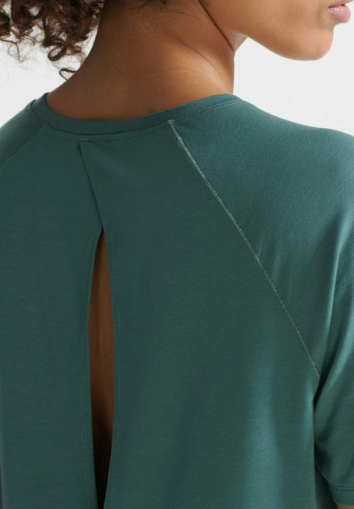 Superdry Basic T-shirt - Dark Green 3 Superdry Basic T-shirt - Dark Green - Image 3