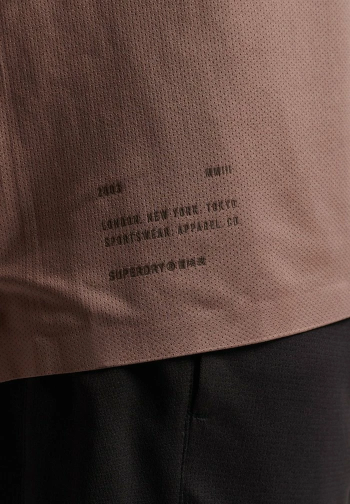 Superdry Print T-shirt - Dark Taupe 5 Superdry Print T-shirt - Dark Taupe - Image 5